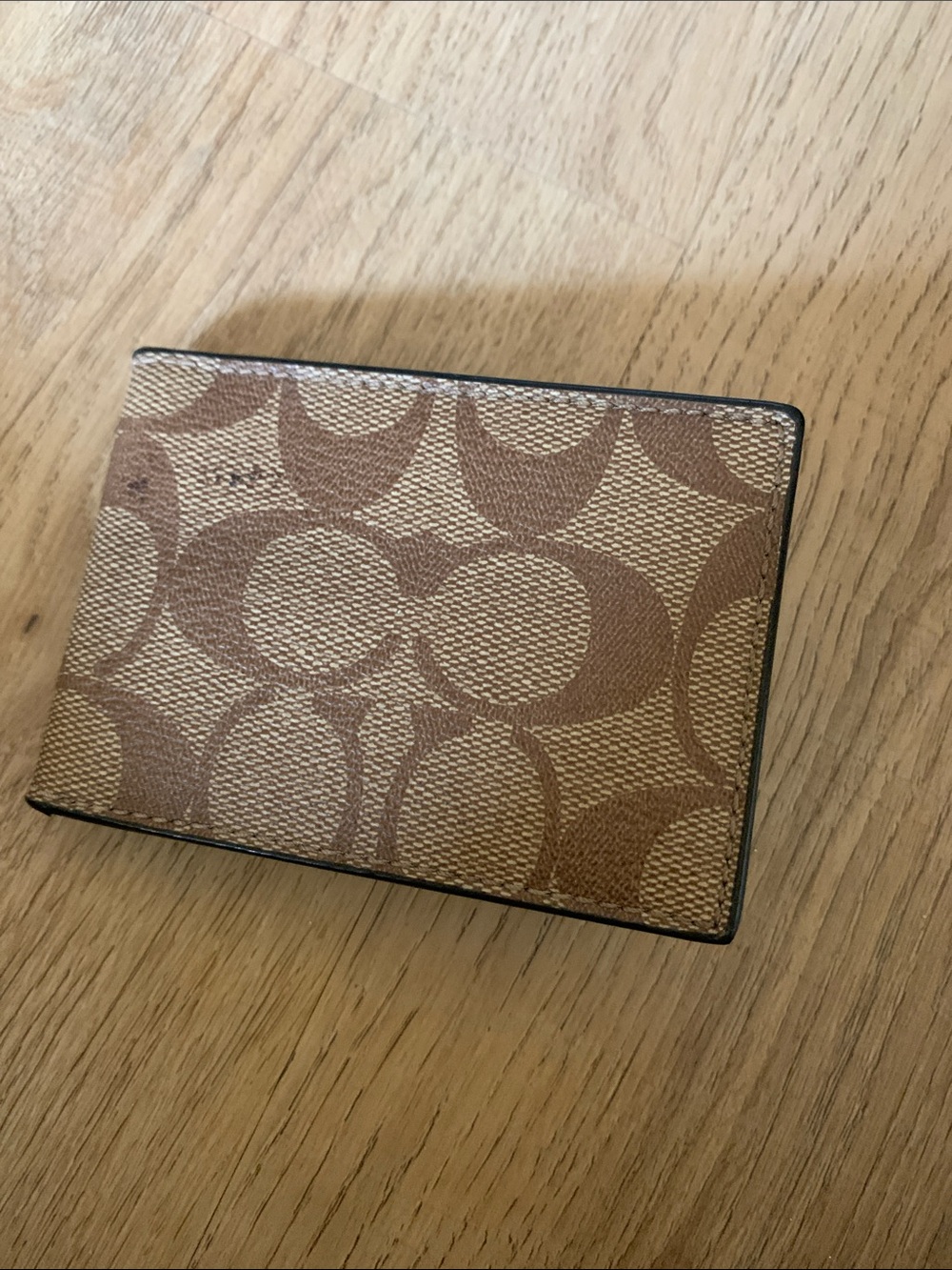 Coach Signature Canvas Card Holder in Brown/Tan